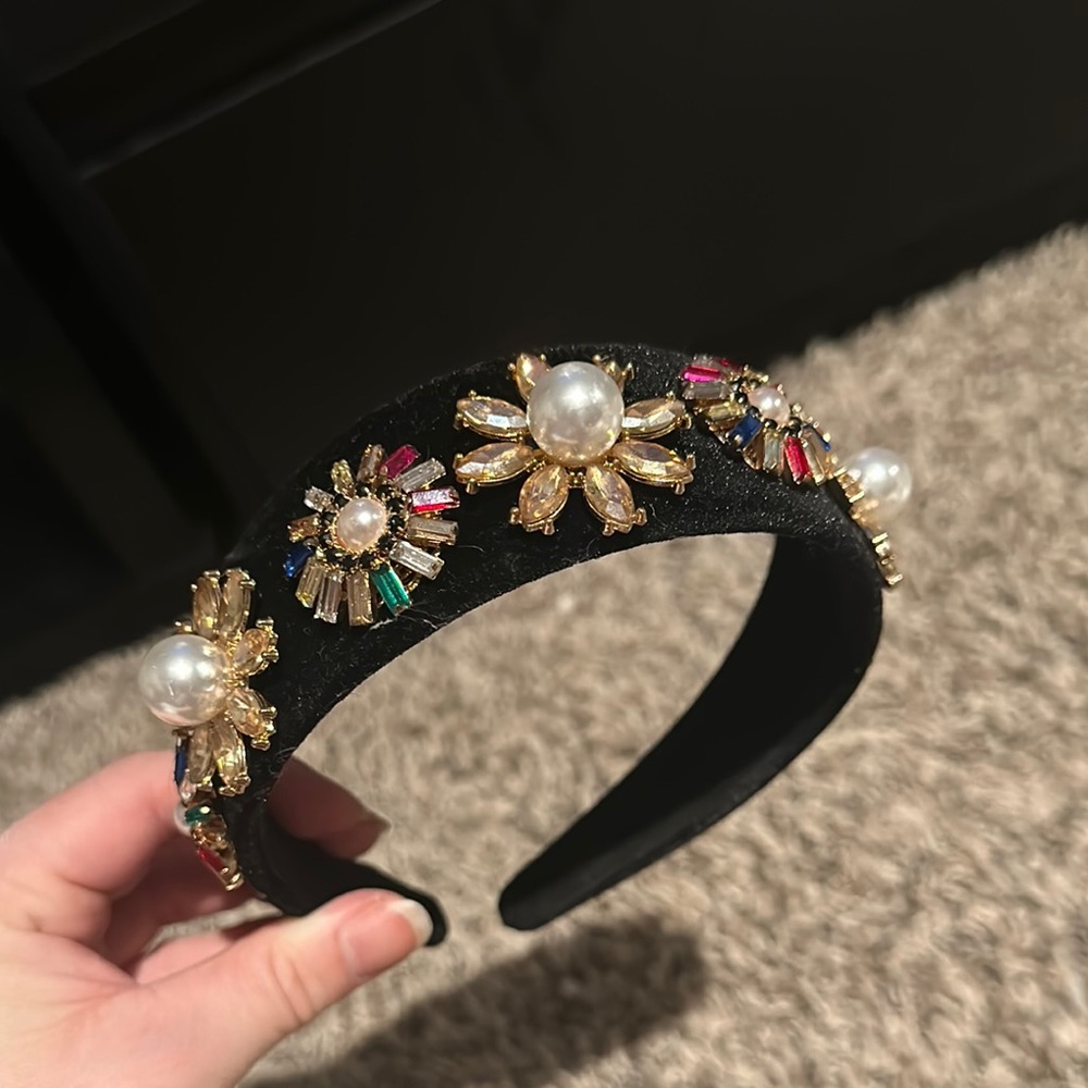 Embellished Black Headband with Gold and Multicolor Accents